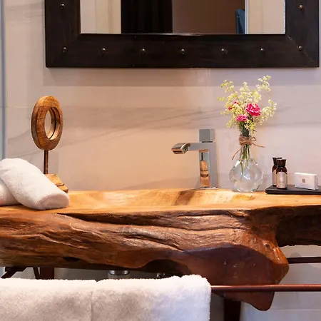 Sant Pere Del Bosc & - Adults Recommended 5*