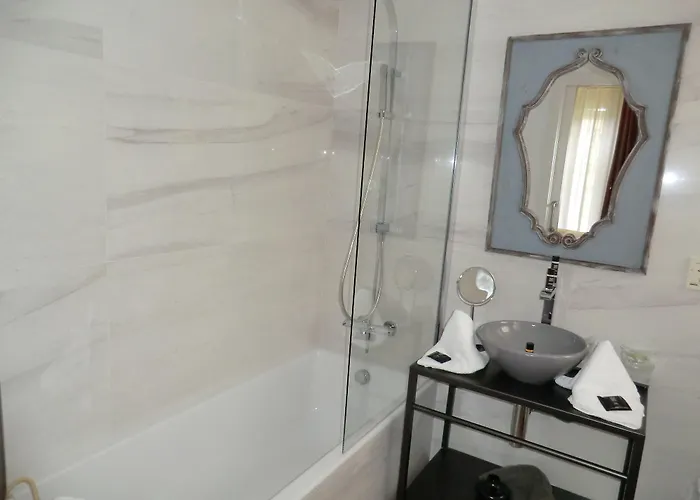 Sant Pere Del Bosc & - Adults Recommended 5*